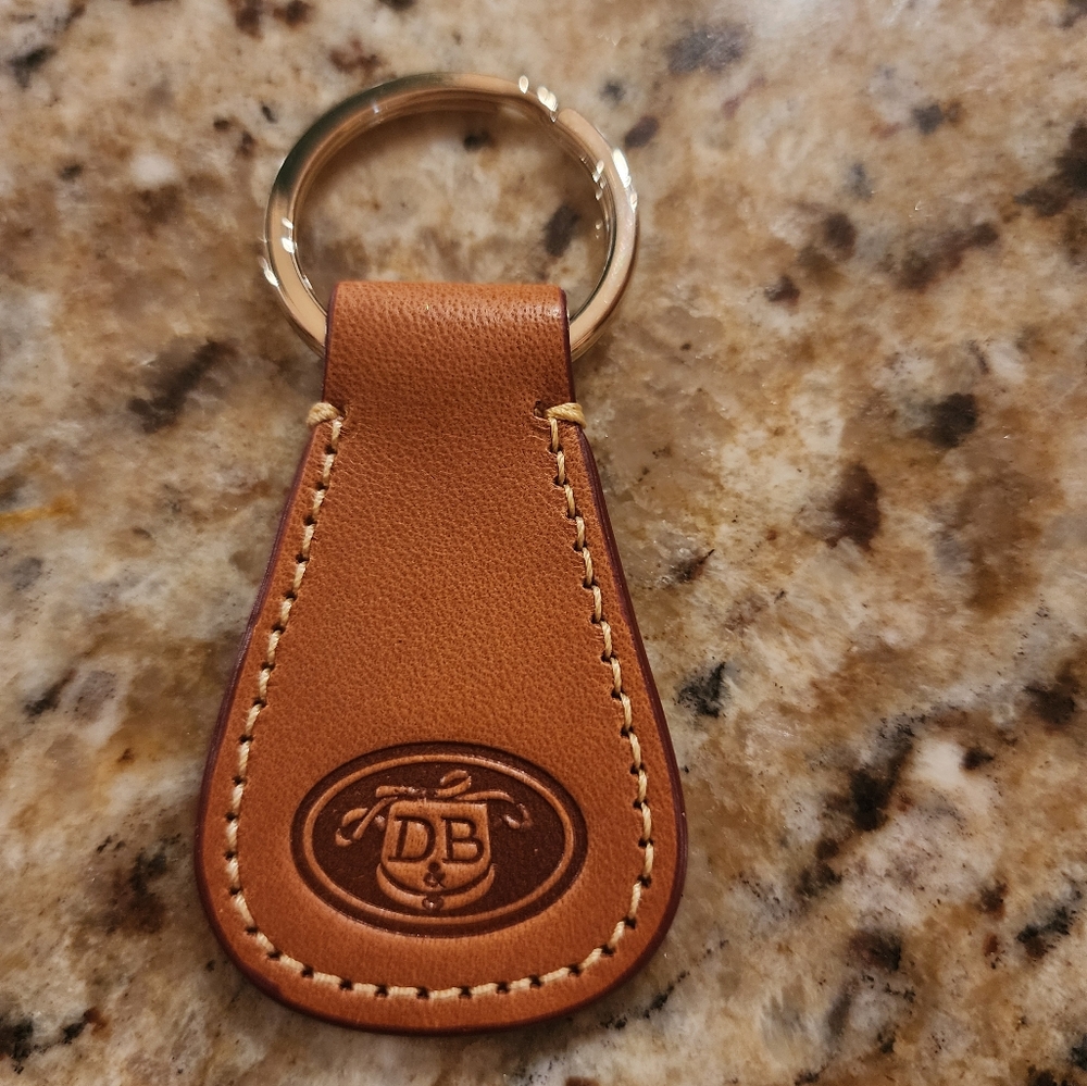 DOONEY&BOURKE KEY HOLDER